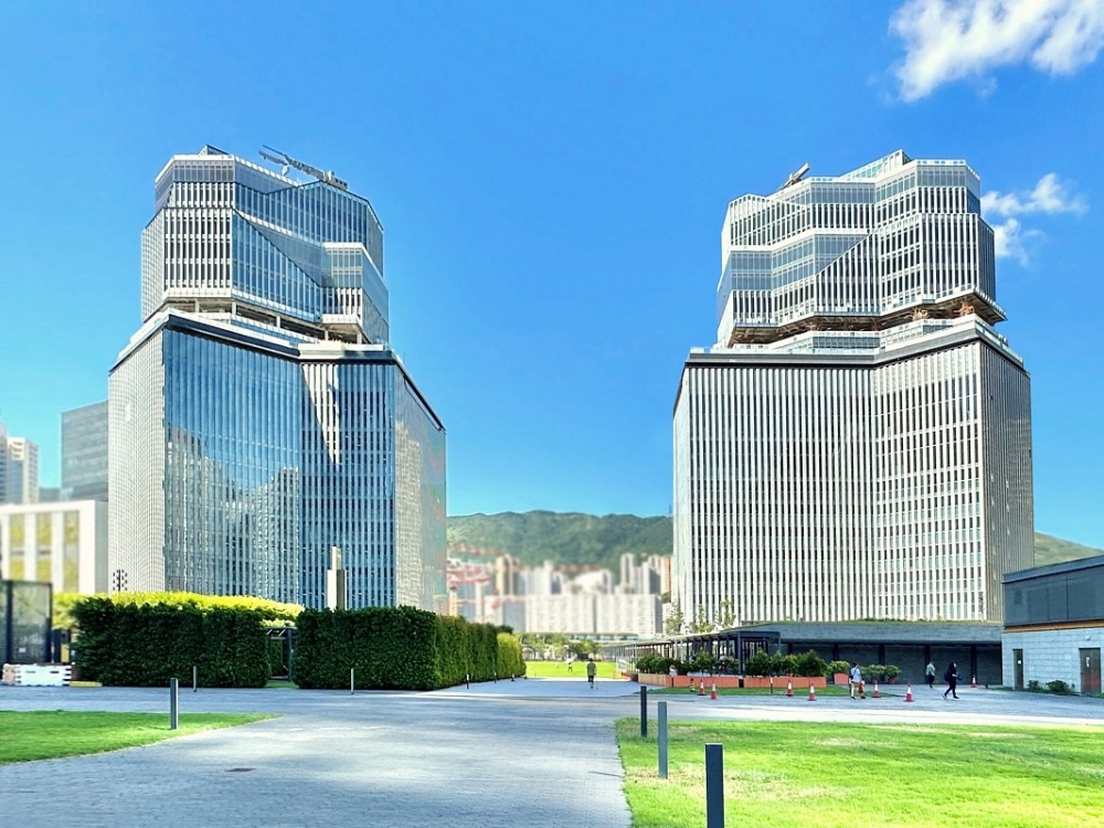 Service Contract for The Twins 「The Twins雙子匯」人才供應合約